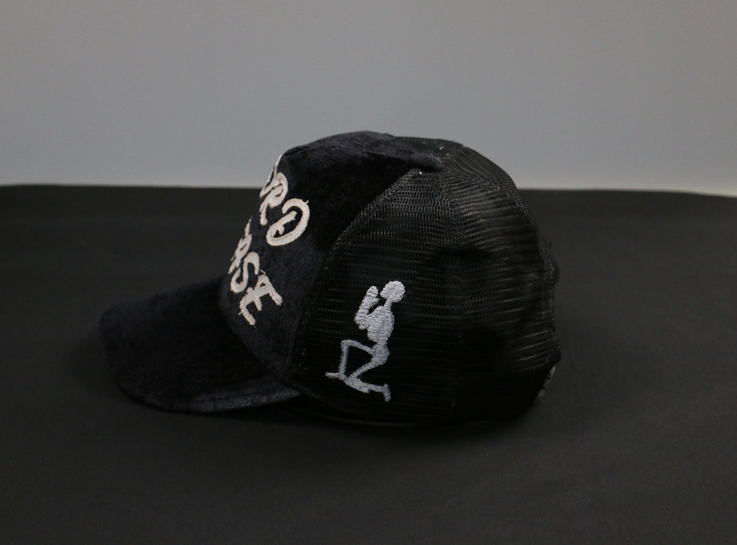 PREMIUM BLACK TRUCKER HAT