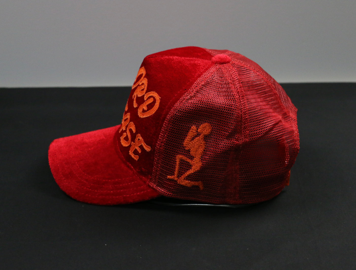 PREMIUM RED TRUCKER HAT